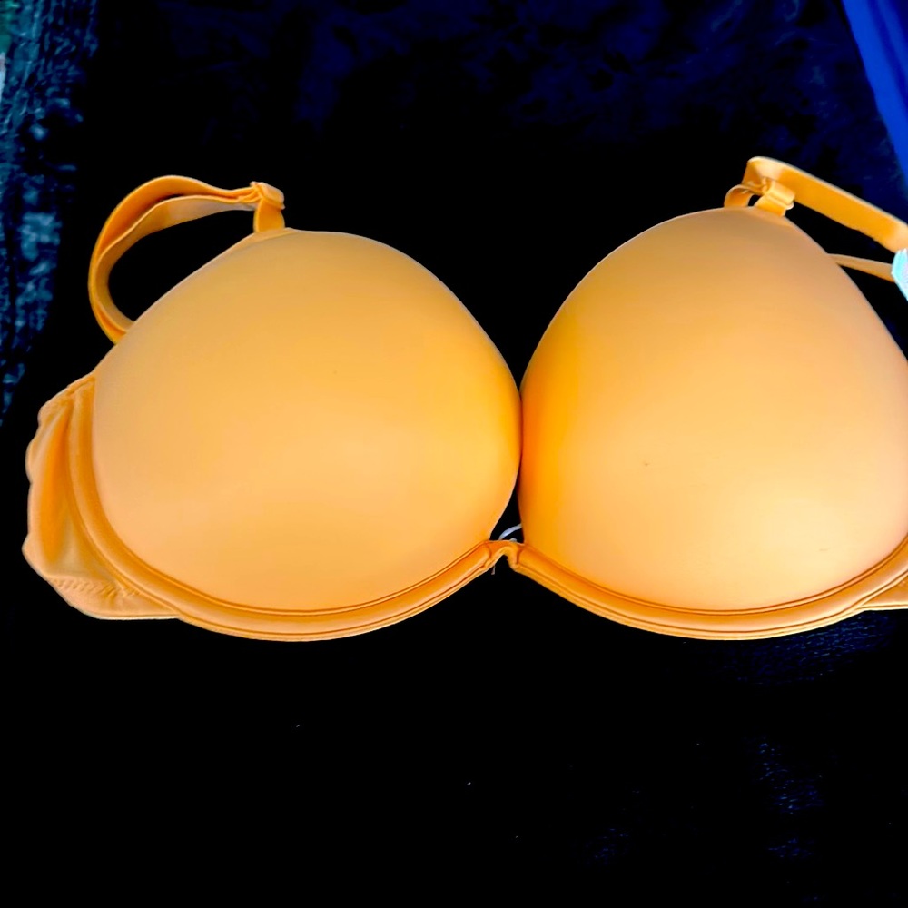 New Pink 36D with tag